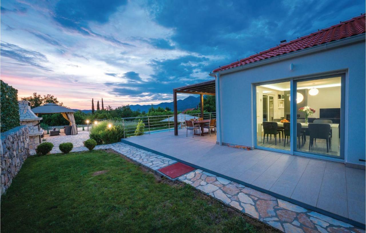 Holiday Home Gruda With Fireplace 09 Exterior photo